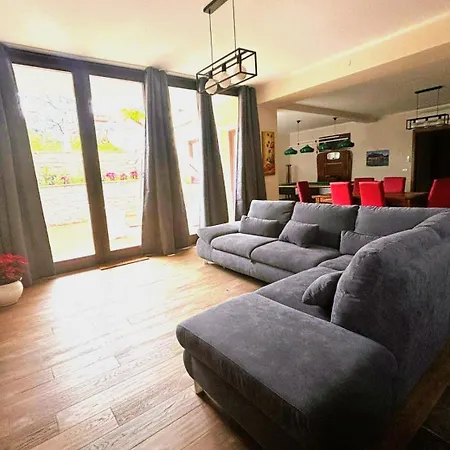 Vakantiehuis Gira E Firria Palermo